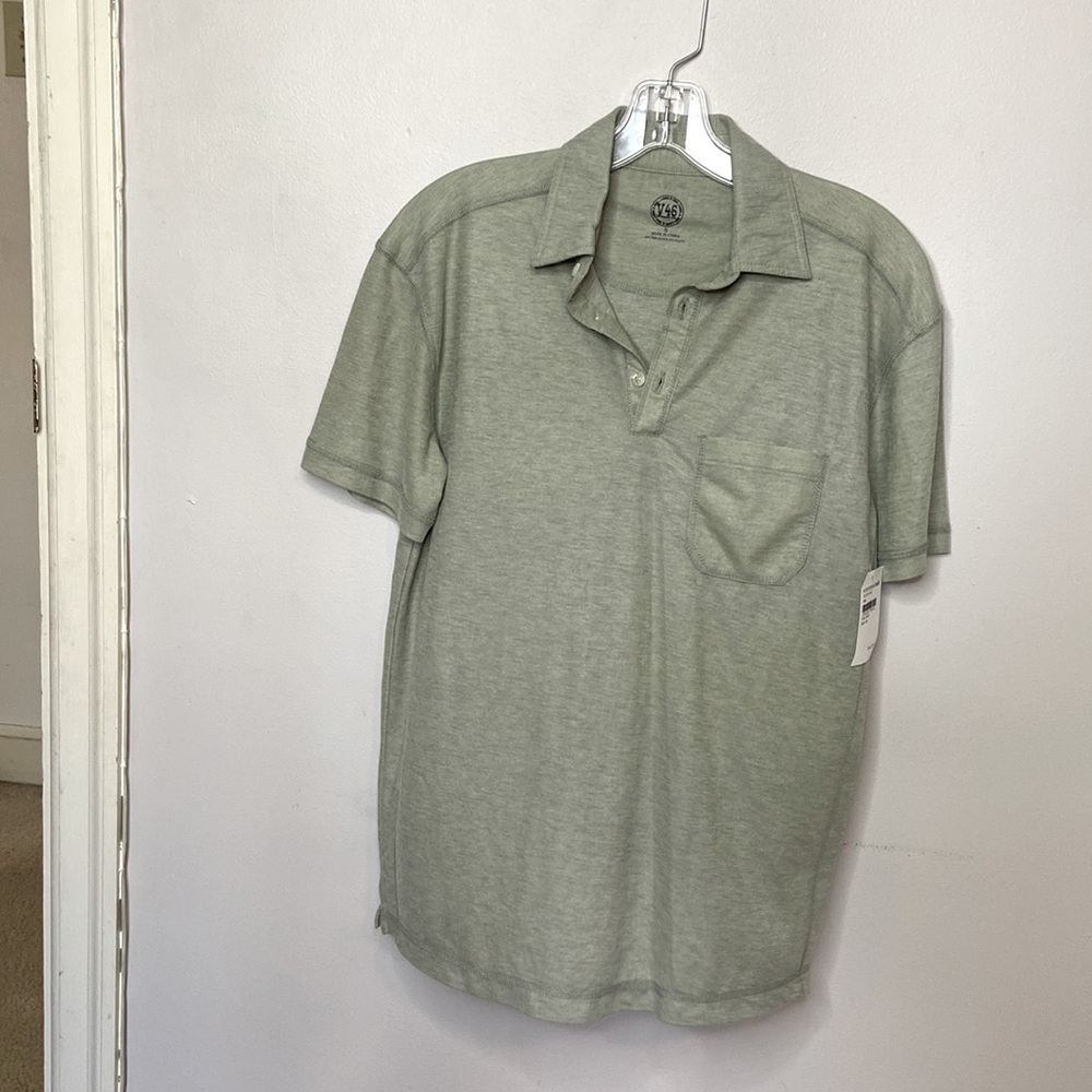 Land N Sea V46 - NWT-  soft short sleeve polo shirt Small